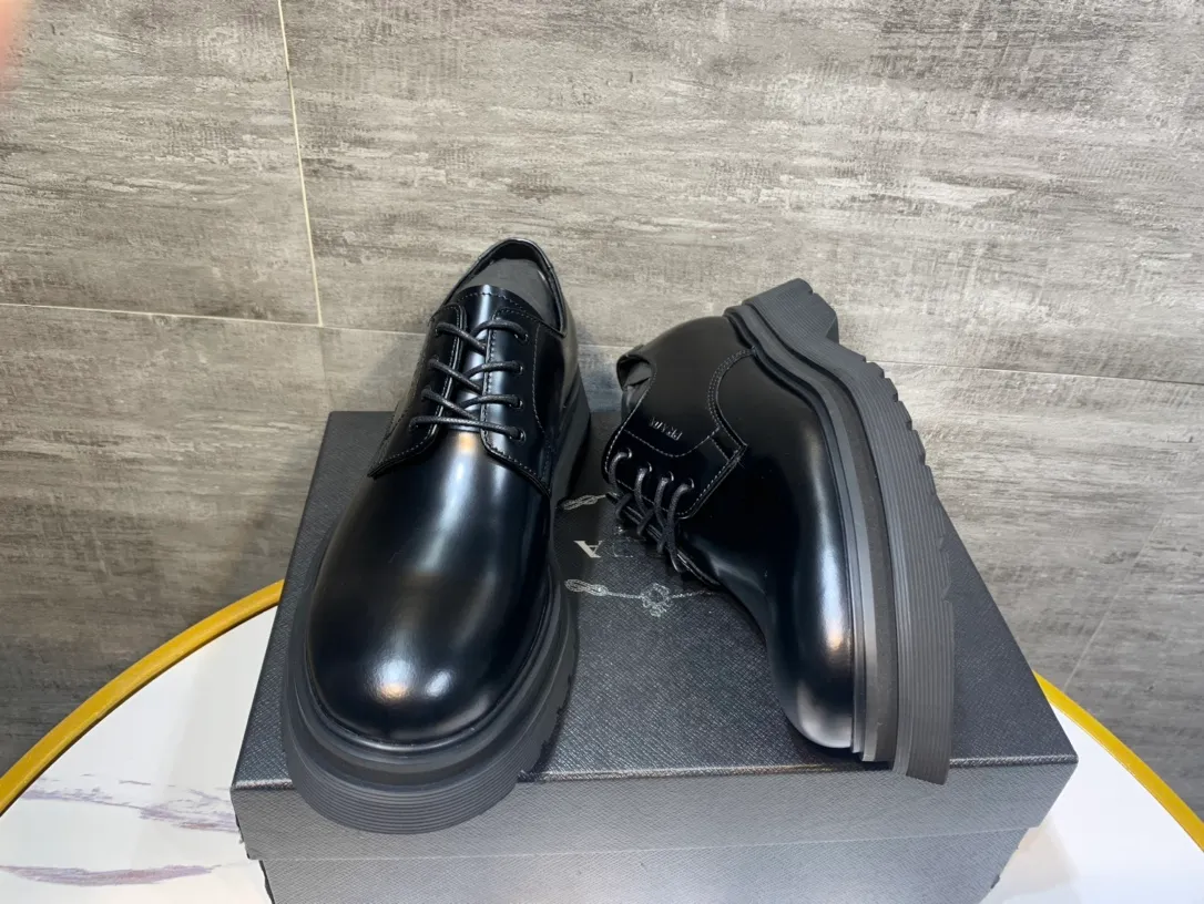 Men's men's shoes 💰760💰 🔥🔥🔥3990prada derby Prada top version thick-soled derby shoes, ken same fabric imported open edge beads, cowhide lining, cowhide feet complete set packaging code number 38-46